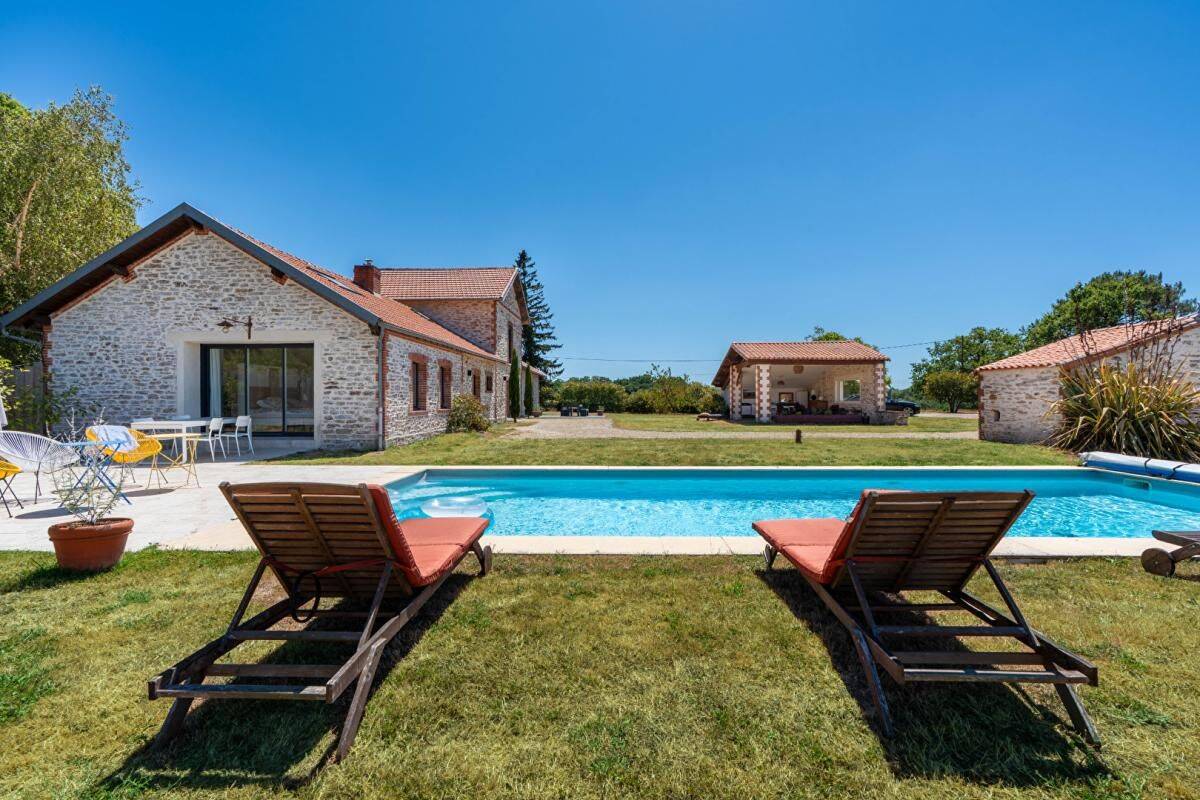 Maison 6 pièces 194 m² · à Vertou · 194 m² · 892 000 €