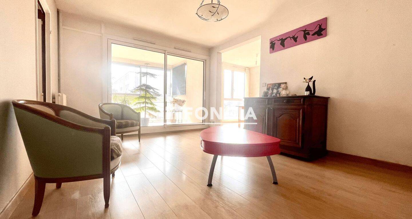 Appartement 5 pièces 95 m² · à Cholet · 95 m² · 154 000 €