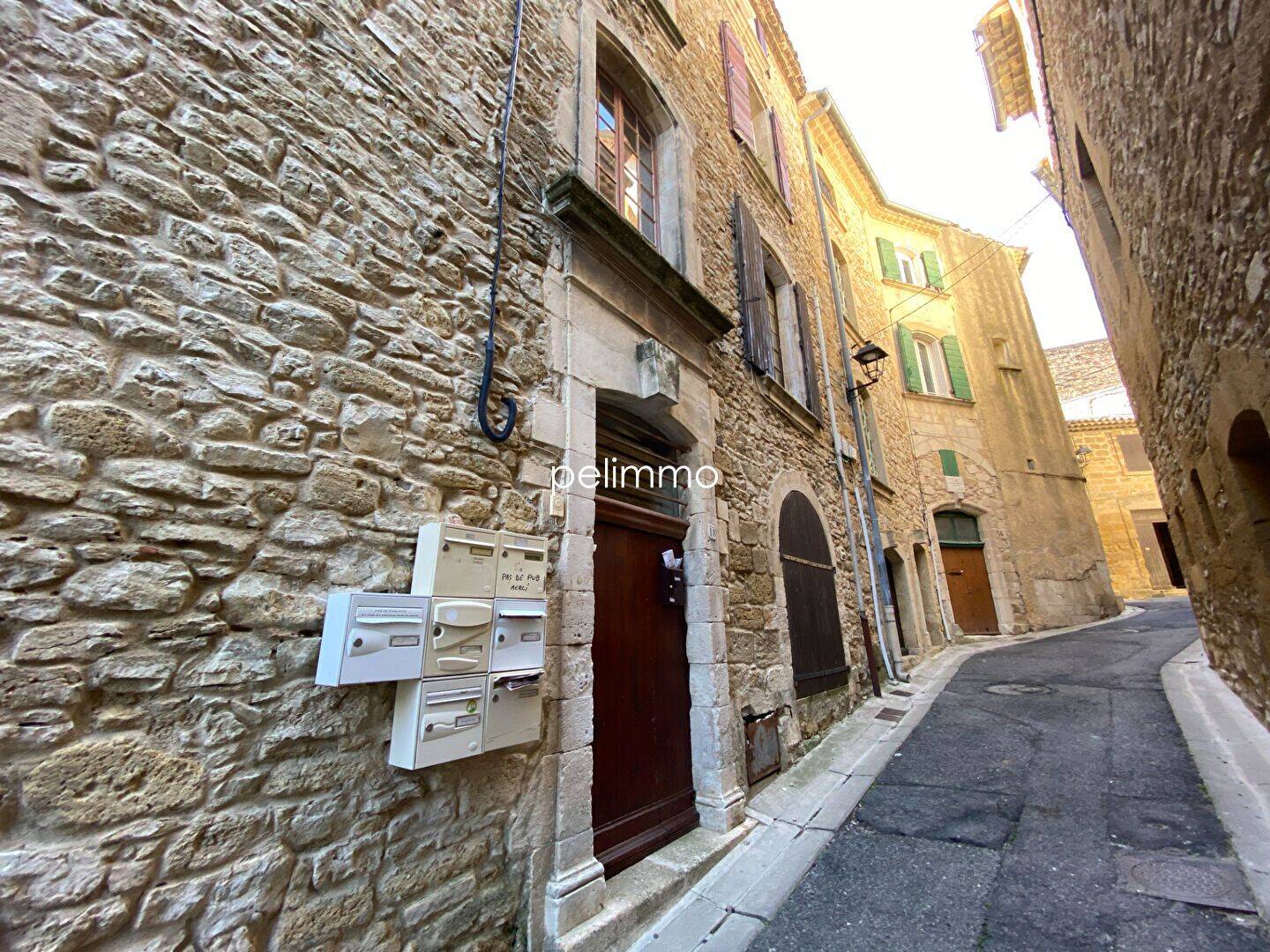 Appartement 2 pièces 35 m² · à Lançon-Provence · 34,7 m² · 580 €