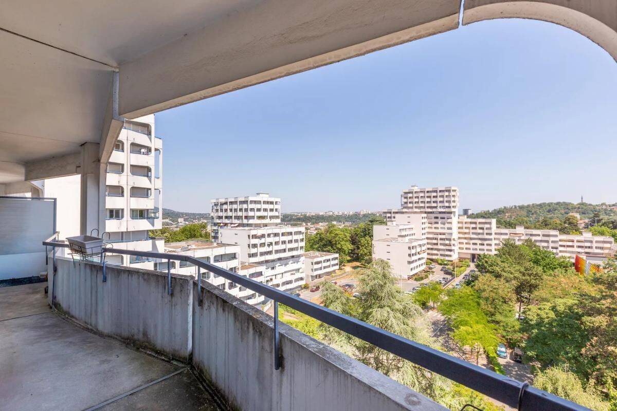 Appartement 6 pièces 116 m² · à Lyon 9ème Arrondissement · 116 m² · 330 000 €