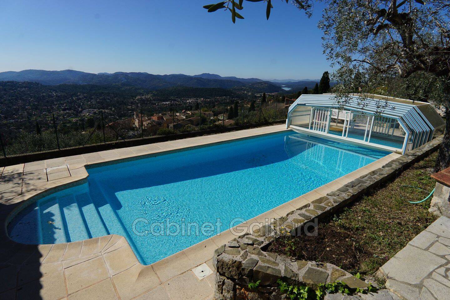 Maison 6 pièces 220 m² · à Spéracèdes · 220 m² · 885 000 €