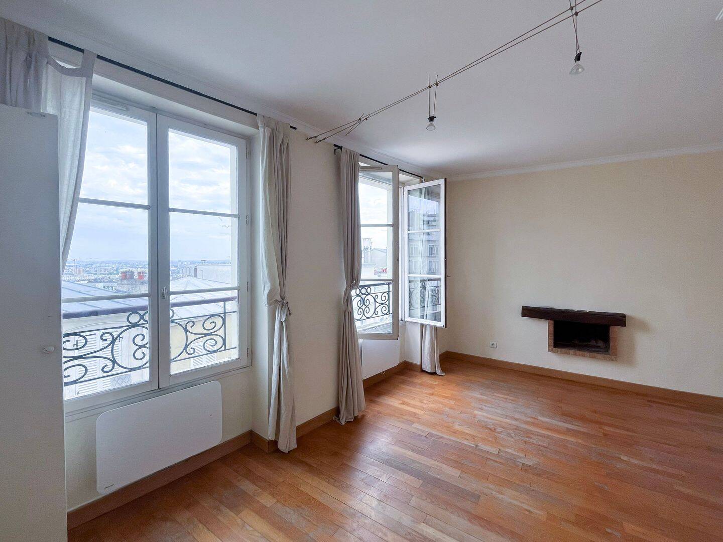 Appartement 2 pièces 36 m² · à Paris 18ème Arrondissement · 36 m² · 1 400 €/mois