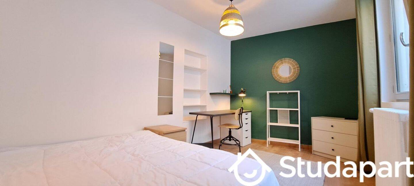 1 pièce 12 m² · à Laon · 12 m² · 450 €