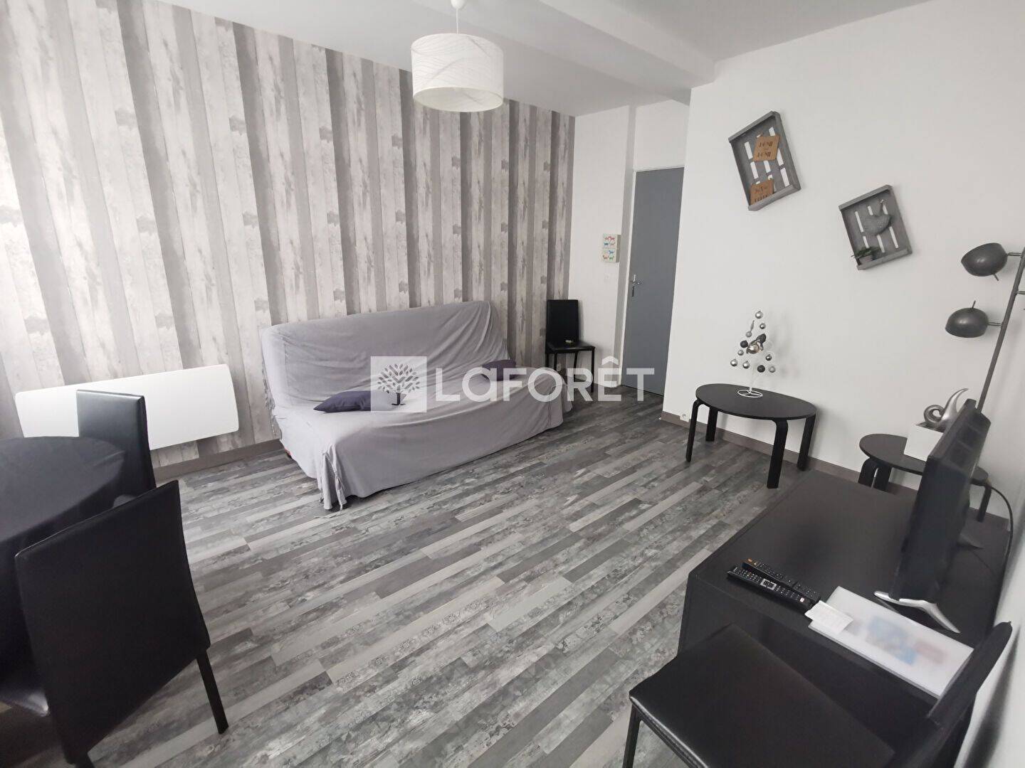 Appartement 3 pièces 64 m² · à Hesdin-la-Forêt · 63,7 m² · 610 €