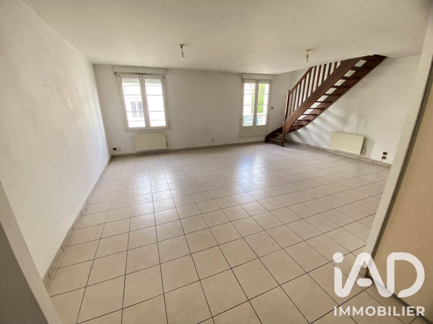 Appartement 2 pièces 69 m² · à Évron · 68,9 m² · 90 000 €