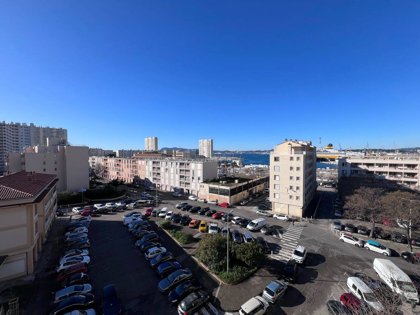 Appartement 3 pièces 77 m² · à Toulon · 77 m² · 195 000 €