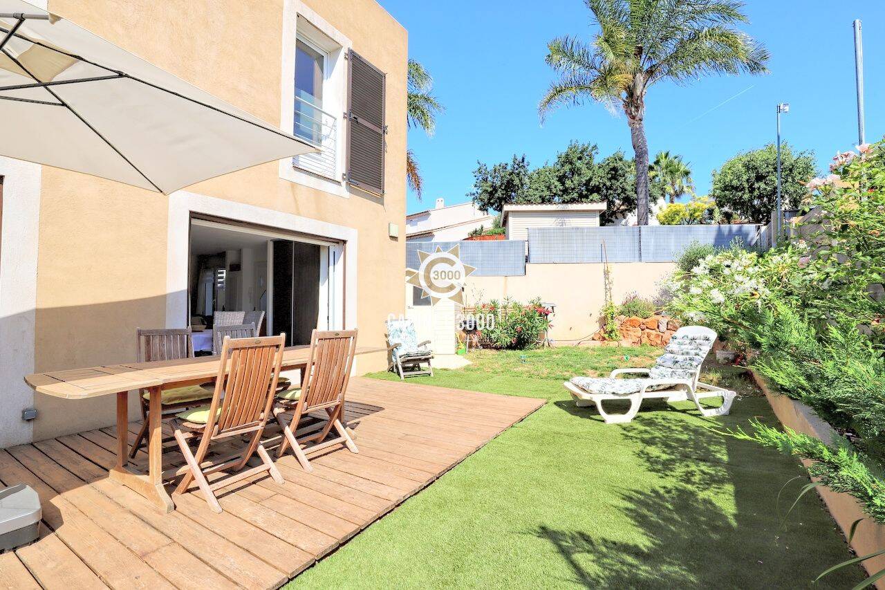 Maison 3 pièces 90 m² · à Toulon · 90 m² · 449 000 €