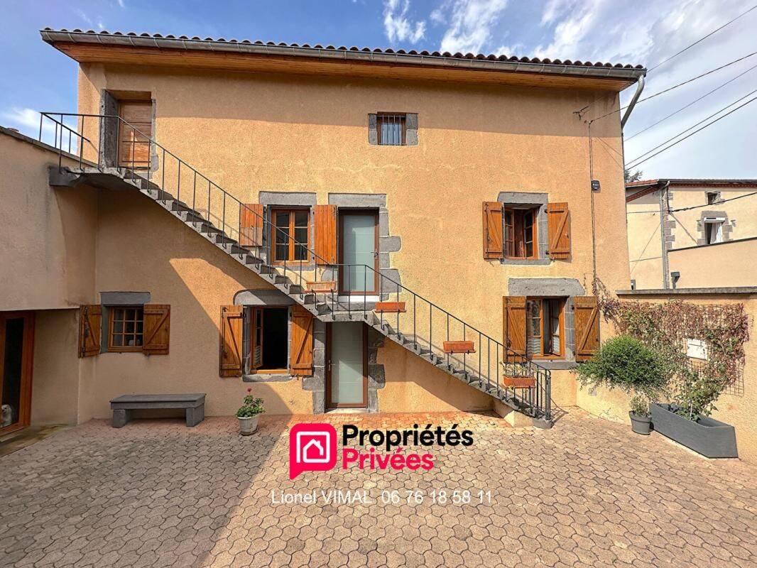 Maison 5 pièces 140 m² · à Gerzat · 140 m² · 255 000 €