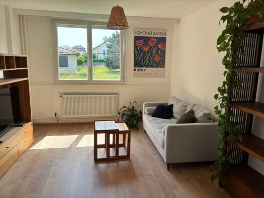 Appartement à louer 1 900 € 1 pièce 90 m² Étage 2/2 disponible dès maintenant Les Terreaux Vernaz Gaillard 74240