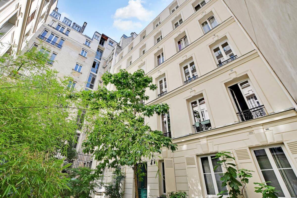Appartement 4 pièces 70 m² · à Paris 6ème Arrondissement · 70 m² · 880 000 €