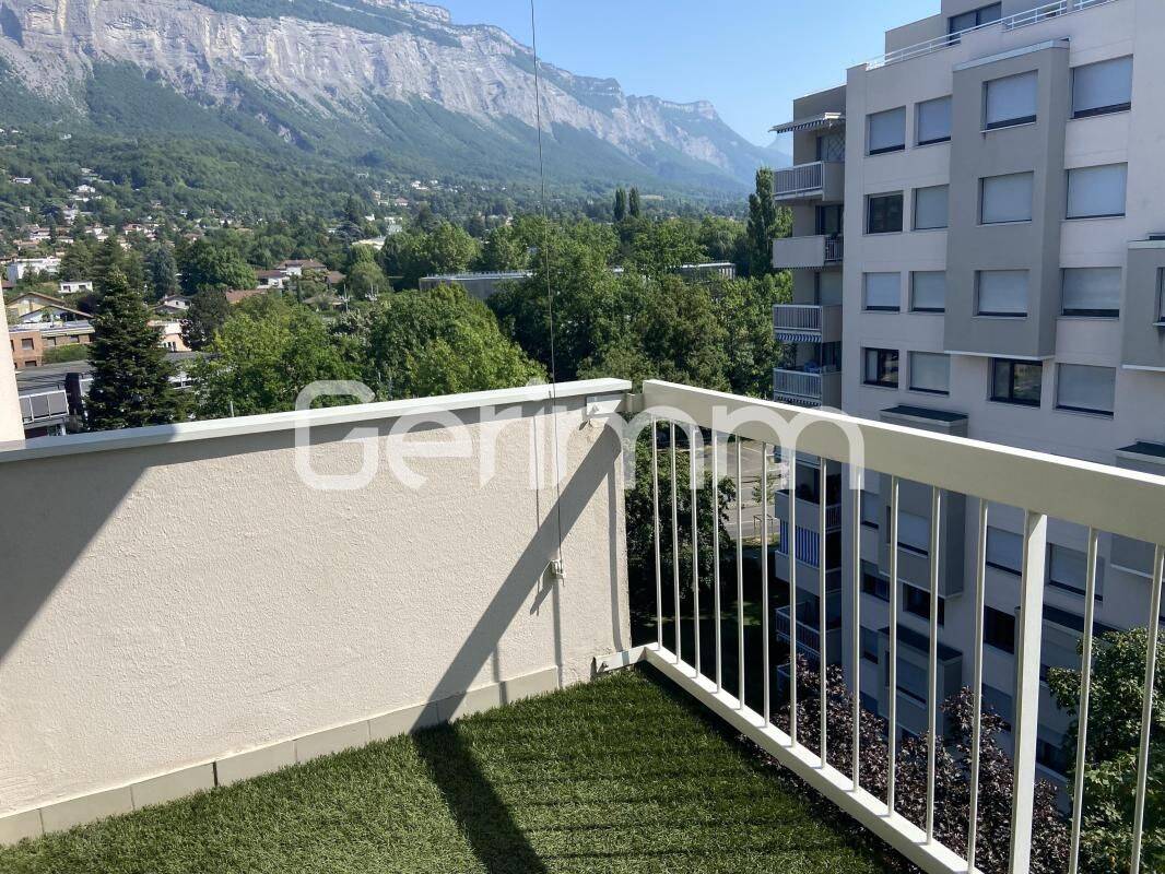Appartement 5 pièces 99 m² · à Meylan · 99 m² · 1 450 €