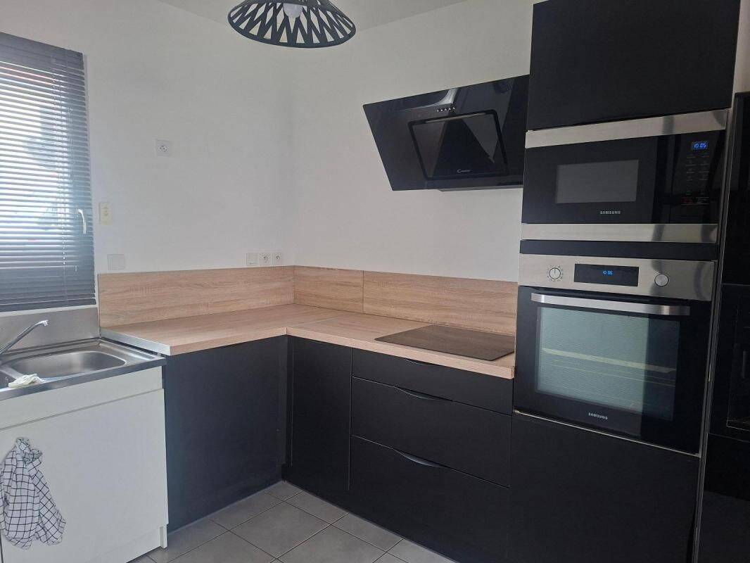 Maison 5 pièces 94 m² · à Chanas · 94 m² · 826 €/mois