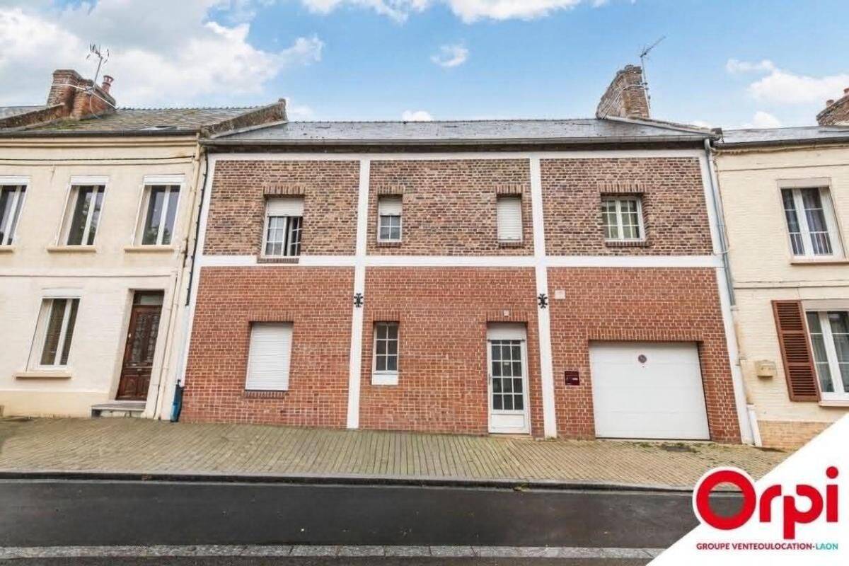 Maison 5 pièces 157 m² · à Marle · 157 m² · 154 800 €