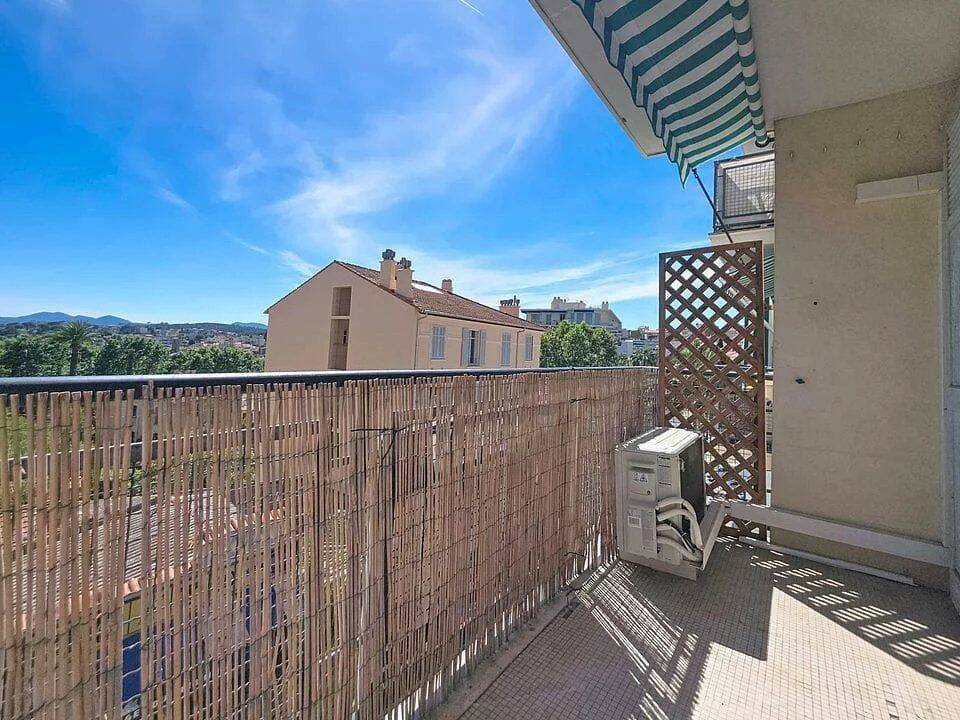 Appartement 3 pièces 57 m² · à Le Cannet · 57 m² · 315 000 €