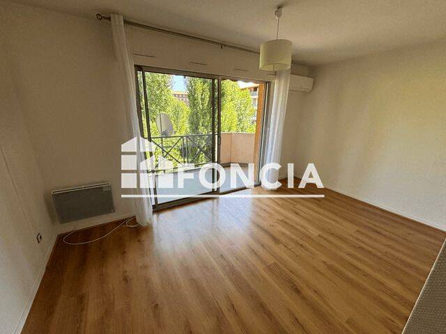 Appartement 1 pièce 28 m² · à Agen · 28,3 m² · 470 €