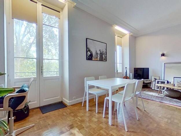 Appartement à louer 1 040 € 2 pièces 1 chambre 43 m² 1er étage Croix Rousse Gros Caillou Lyon 4ème 69004