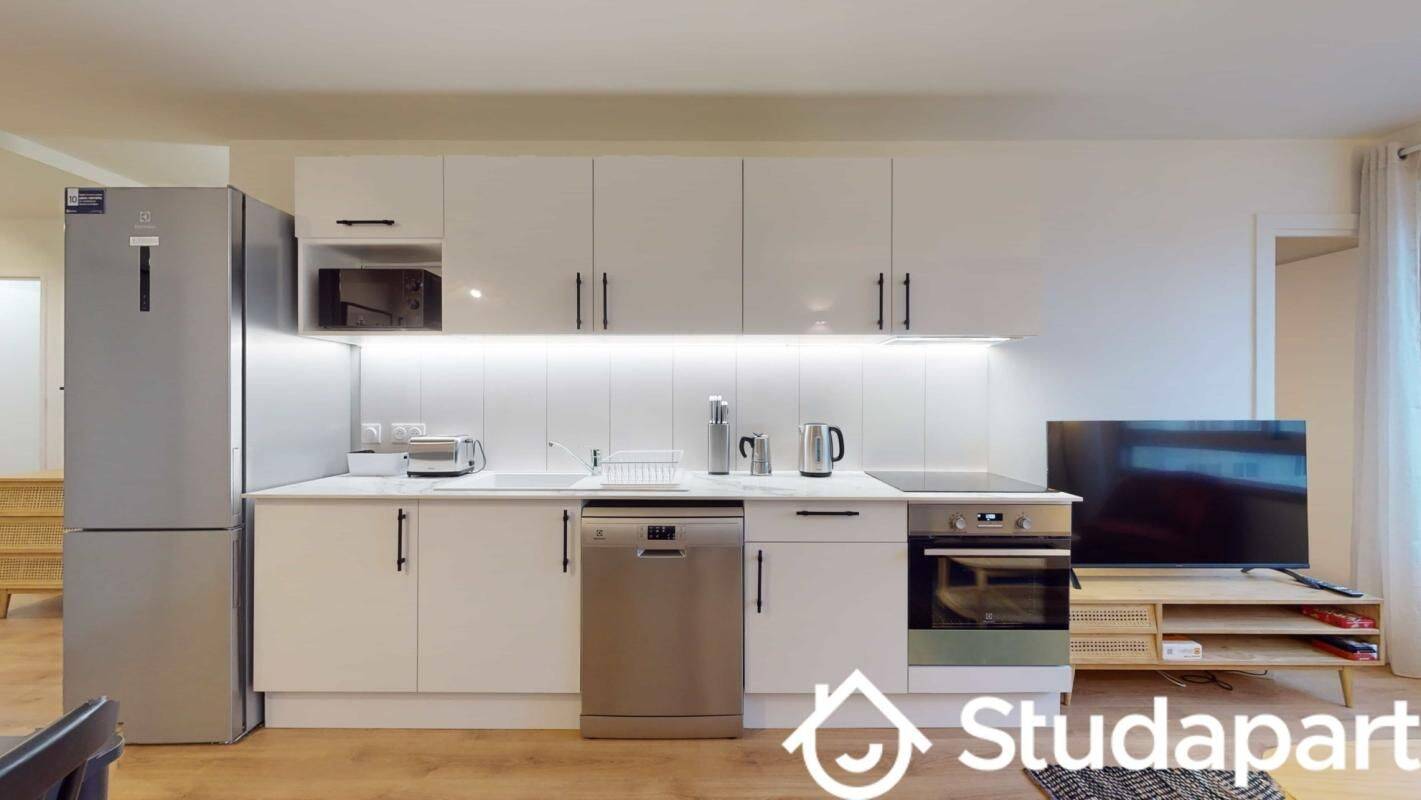 1 pièce 9 m² · à Courbevoie · 9 m² · 938 €