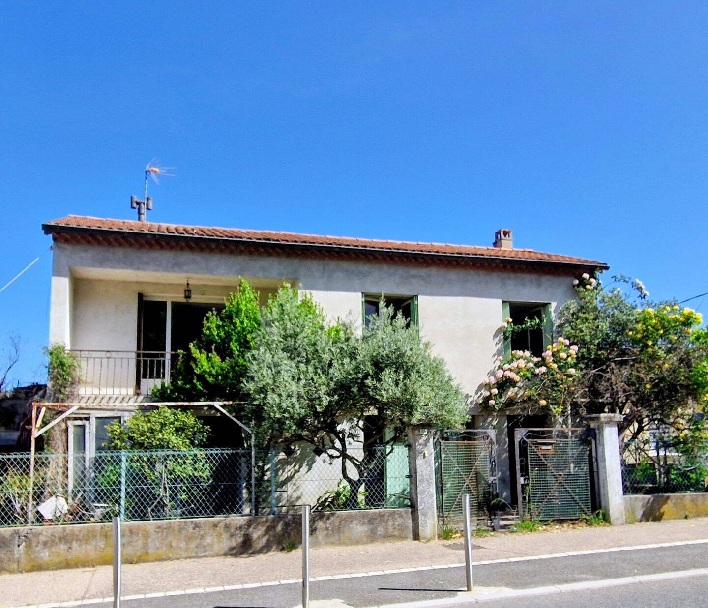 Maison 4 pièces 84 m² · à Bollène · 84,4 m² · 138 000 €