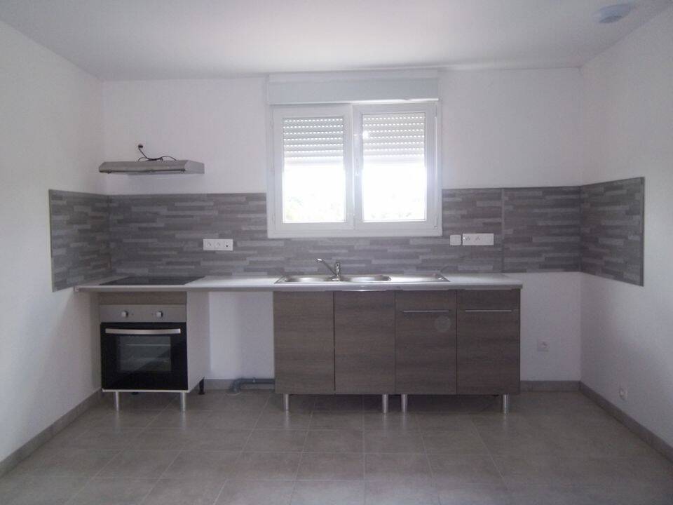 Maison 4 pièces 85 m² · à Taillebourg · 85 m² · 965 €