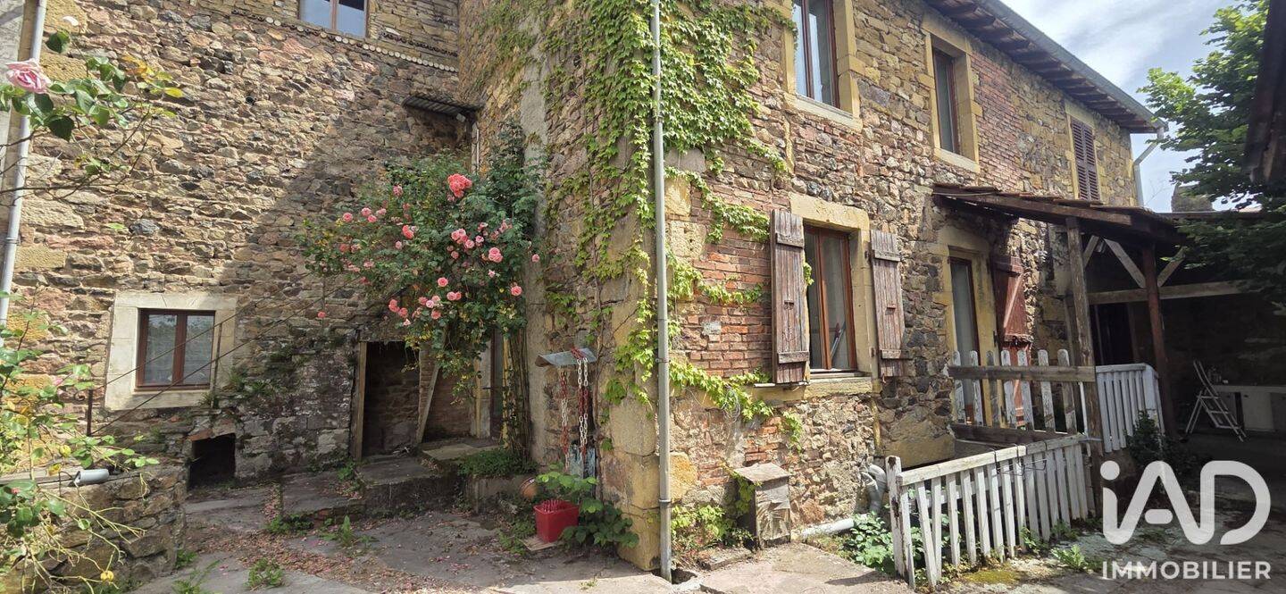Maison 10 pièces 306 m² · à La Chapelle-sous-Dun · 306,3 m² · 198 000 €