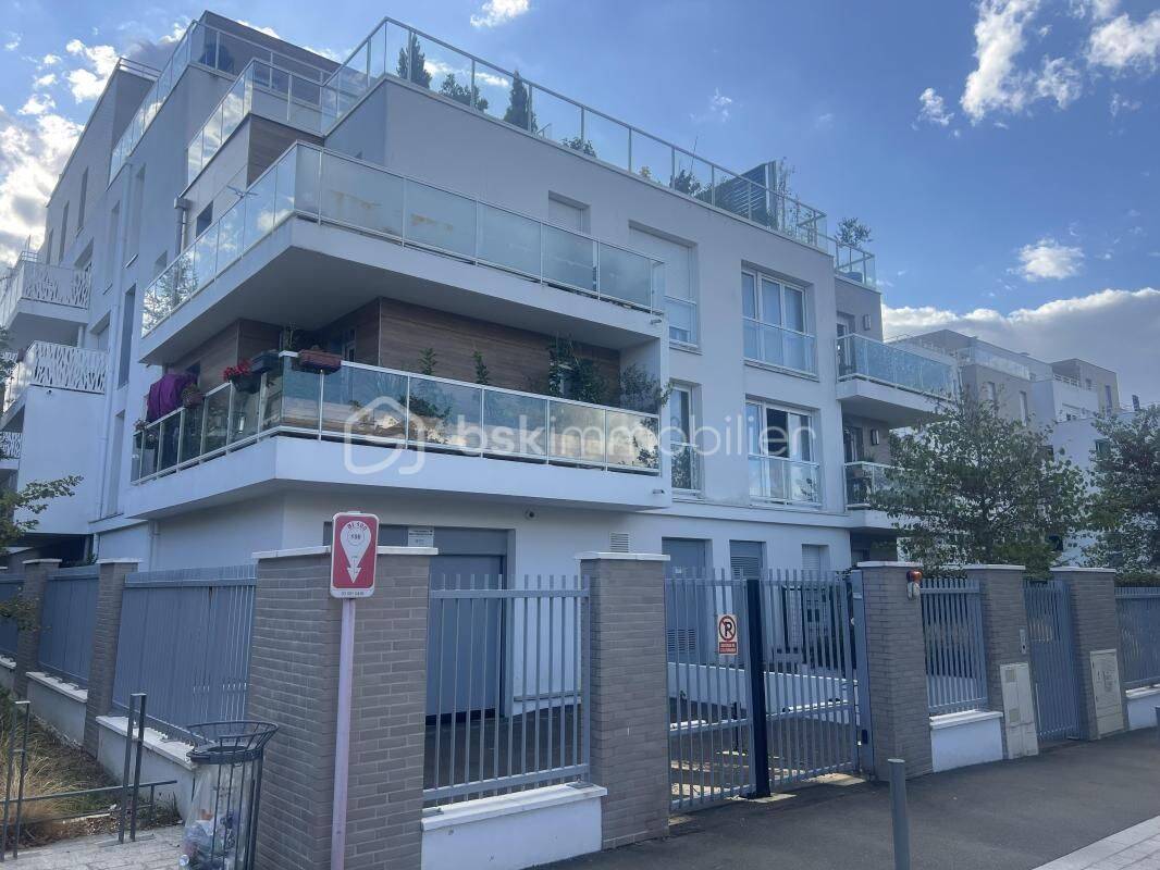 Appartement 4 pièces 76 m² · à Noisy-le-Grand · 76,1 m² · 352 000 €