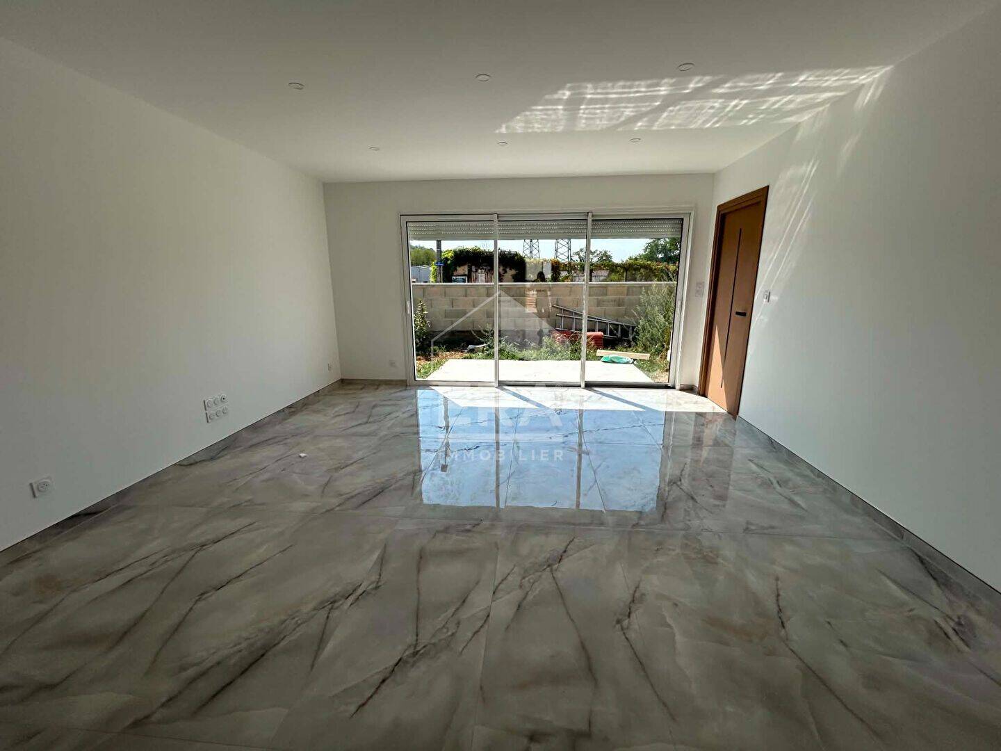 Maison 6 pièces 120 m² · à Ambérieu-en-Bugey · 120 m² · 1 370 €