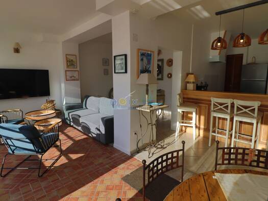 Appartement à vendre 269 000 € 3 pièces 2 chambres 68 m² RDC/4 La Corniche Sète 34200