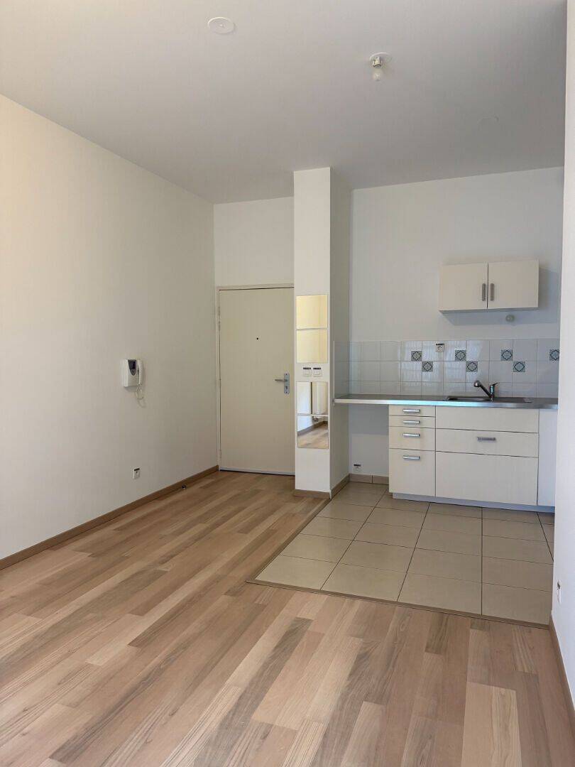 Appartement 2 pièces 38 m² · à Nancy · 38 m² · 705 €