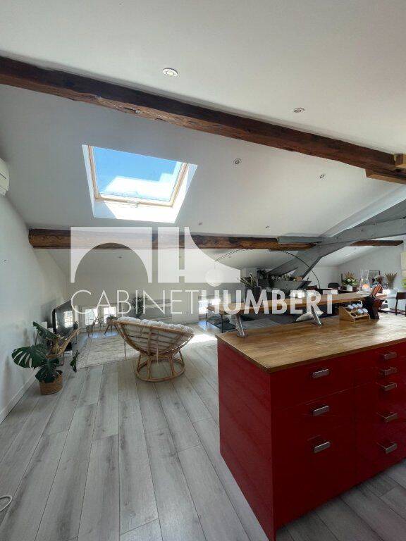 Appartement 3 pièces 74 m² · à Saint-Étienne · 74 m² · 730 €/mois