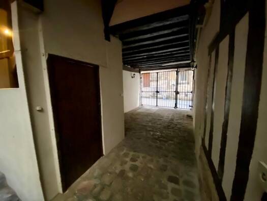 Appartement à vendre 213 000 € 5 pièces 4 chambres 77,6 m² Étage 3/3 Vieux Marché-Cathédrale Rouen 76000