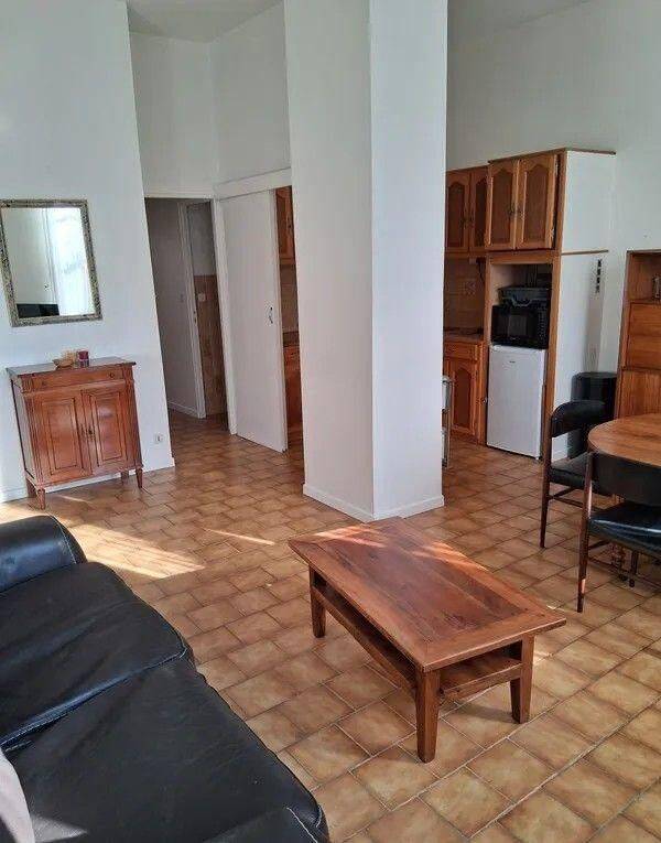 Appartement 3 pièces 58 m² · à Aix-en-Provence · 58 m² · 1 080 €