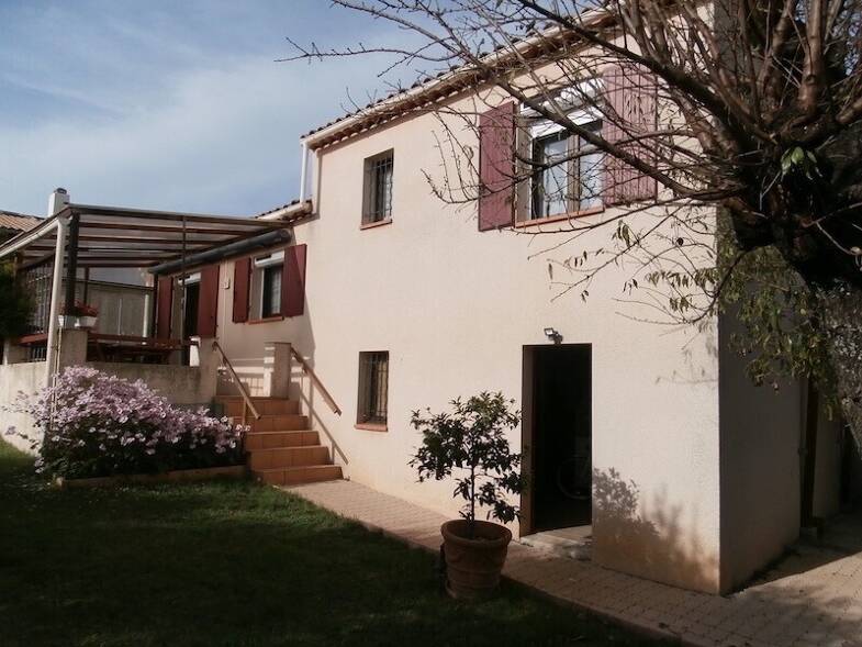 Maison en viager occupé Bouquet 71 000 € 5 pièces 3 chambres 96 m² Villeneuve 04180
