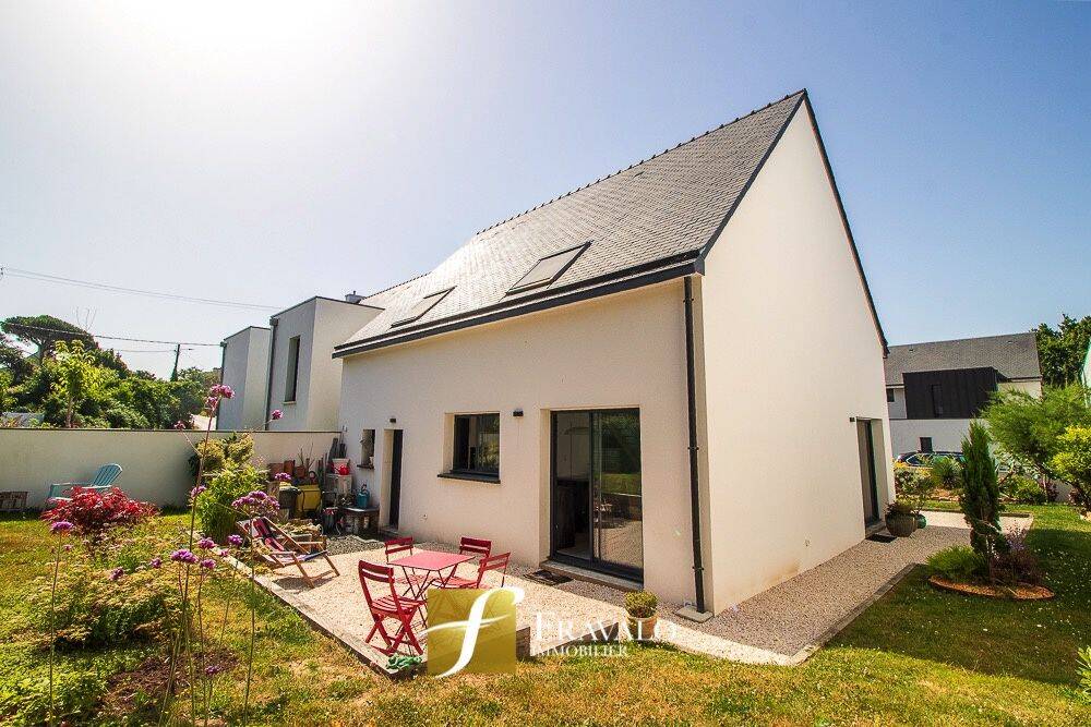 Maison 5 pièces 99 m² · à Arradon · 99 m² · 741 600 €