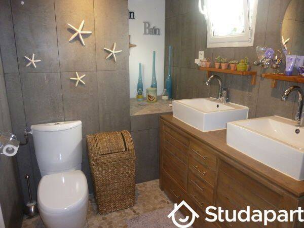 Maison 4 pièces 95 m² · à Antibes · 95 m² · 2 200 €/mois