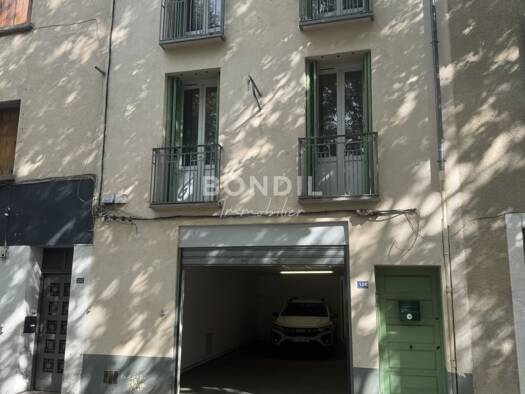 Immeuble à vendre 378 000 € 137 m² Pertuis 84120