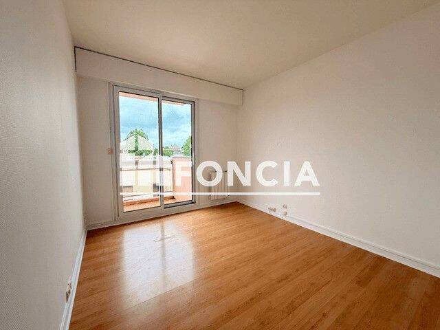 Appartement 3 pièces 67 m² · à Chartres · 67 m² · 980 €