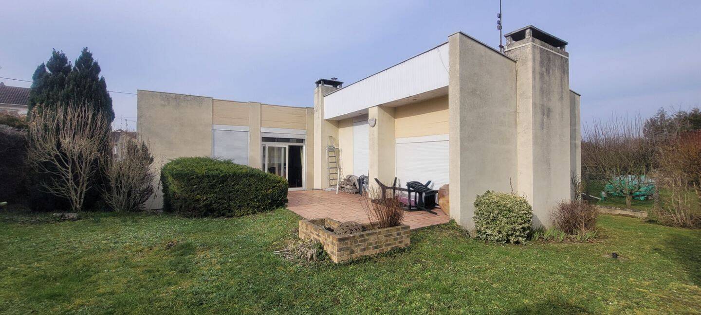 Maison 5 pièces 94 m² · à Chambly · 94 m² · 263 000 €