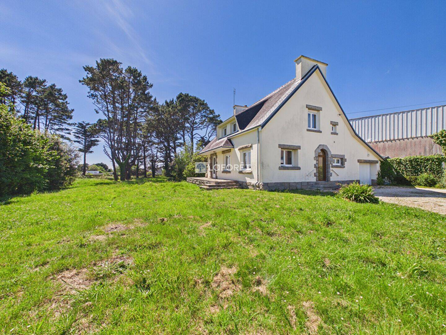 Maison 6 pièces 130 m² · à Treffiagat · 130,3 m² · 296 000 €
