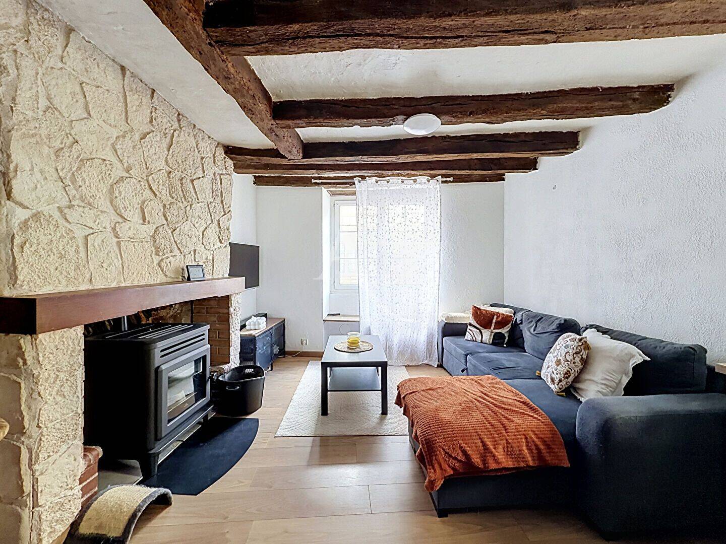 Maison 3 pièces 71 m² · à Morannes sur Sarthe-Daumeray · 71,3 m² · 550 €/mois