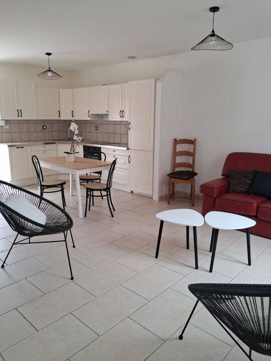 Maison 3 pièces 60 m² · à Ménilles · 60 m² · 900 €/mois