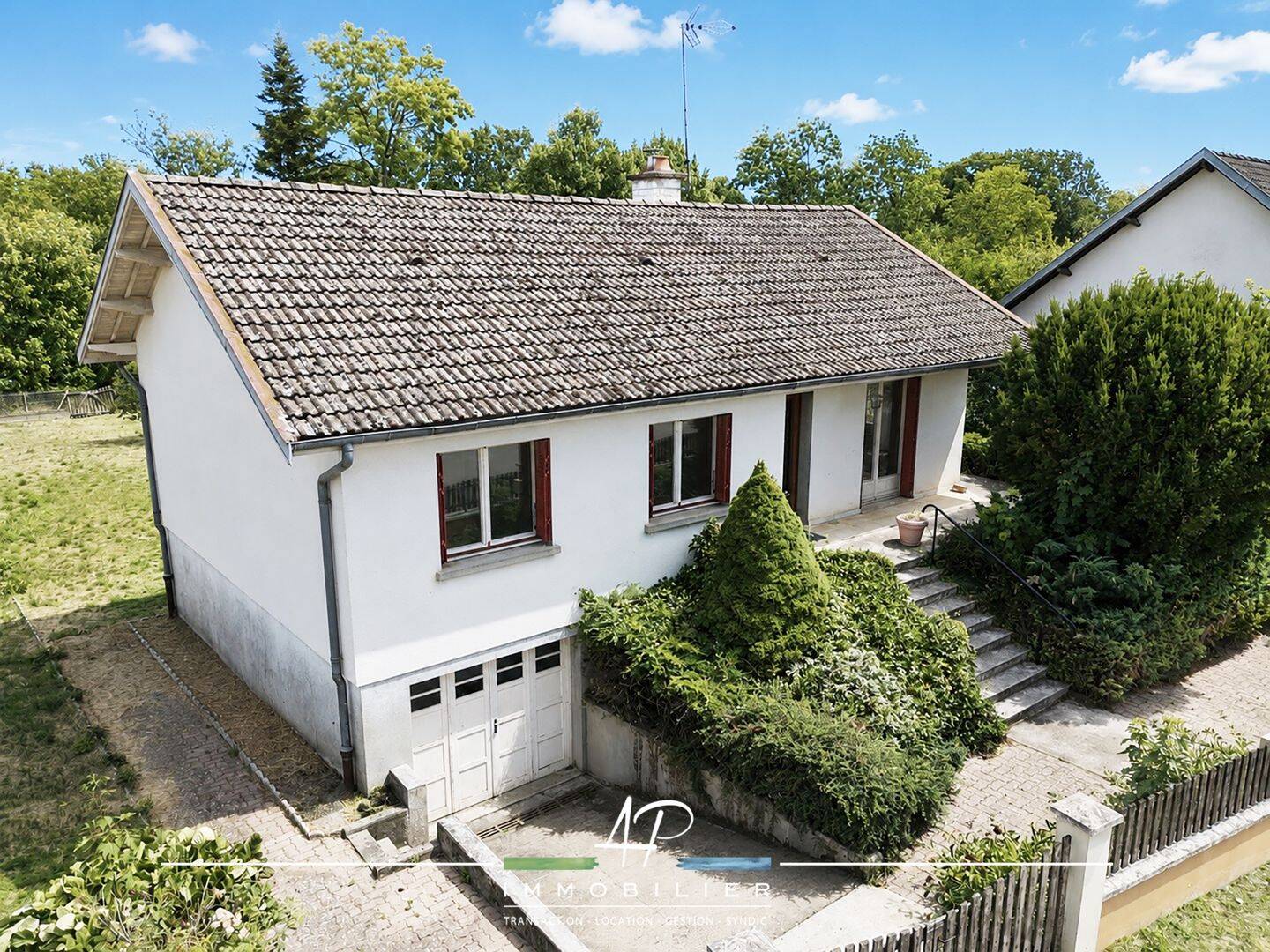 Maison 4 pièces 86 m² · à Lux · 85,8 m² · 170 000 €