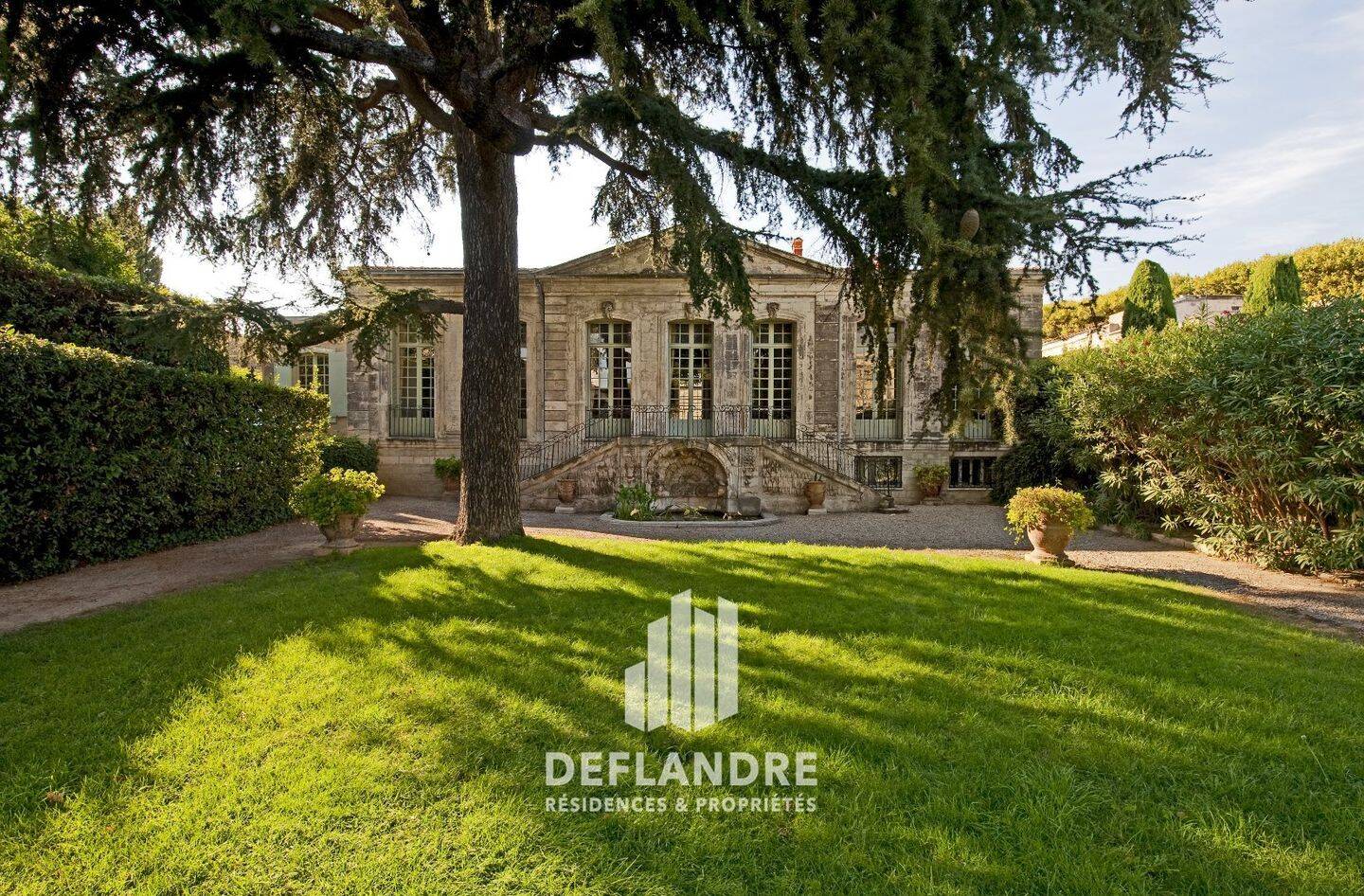 Maison 12 pièces 550 m² · à Montpellier · 550 m² · 4 800 000 €