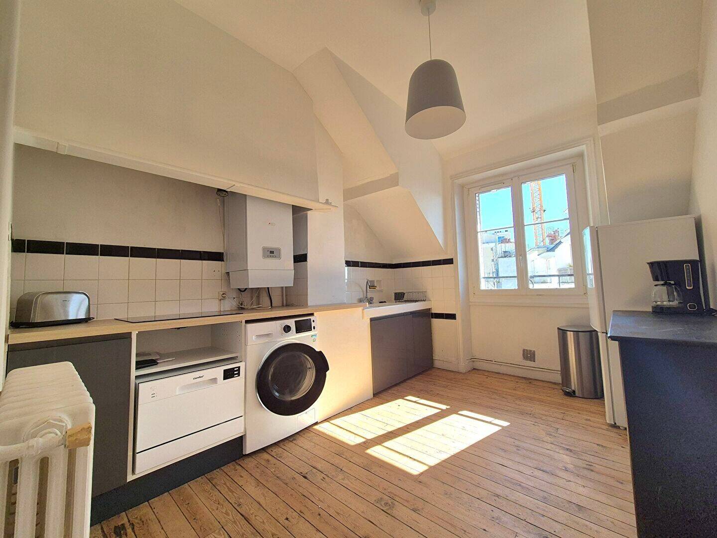 Appartement 3 pièces 82 m² · à Nantes · 82 m² · 1 000 €