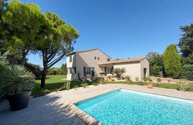 Maison 6 pièces 188 m² · à Jonquerettes · 188 m² · 585 000 €