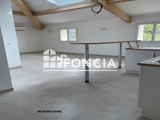 Appartement 4 pièces 91 m² · à La Cadière-d'Azur · 90,5 m² · 1 311 €/mois