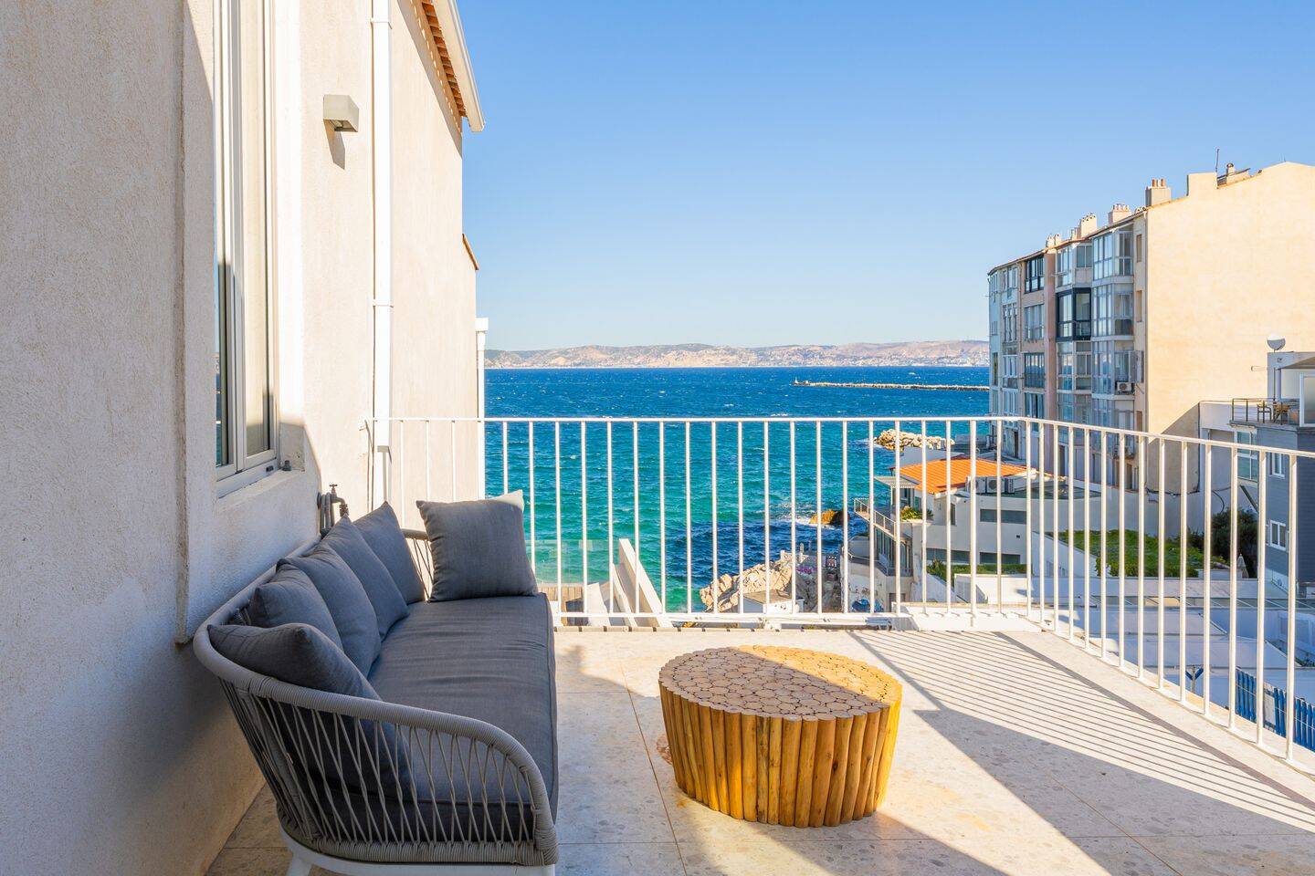 Maison 6 pièces 185 m² · à Marseille 7ème Arrondissement · 185 m² · 1 675 000 €