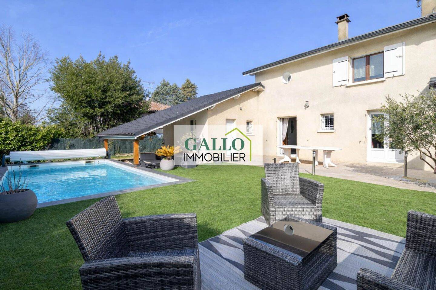 Maison 7 pièces 197 m² · à Heyrieux · 197 m² · 530 000 €