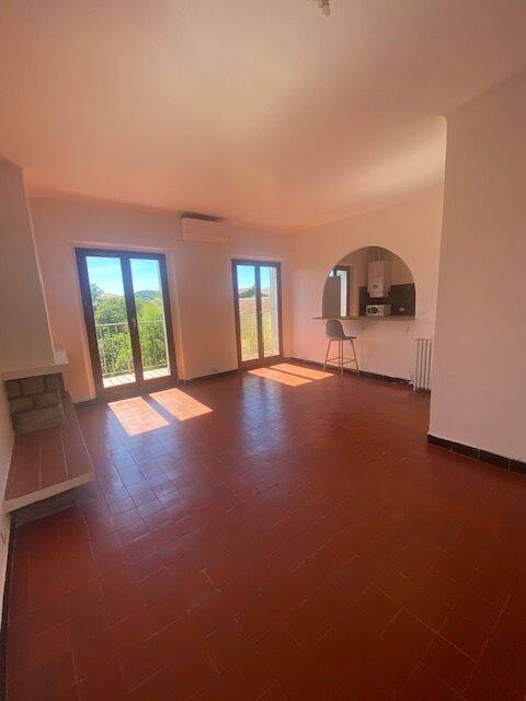 Appartement 4 pièces 96 m² · à Draguignan · 96 m² · 900 €/mois