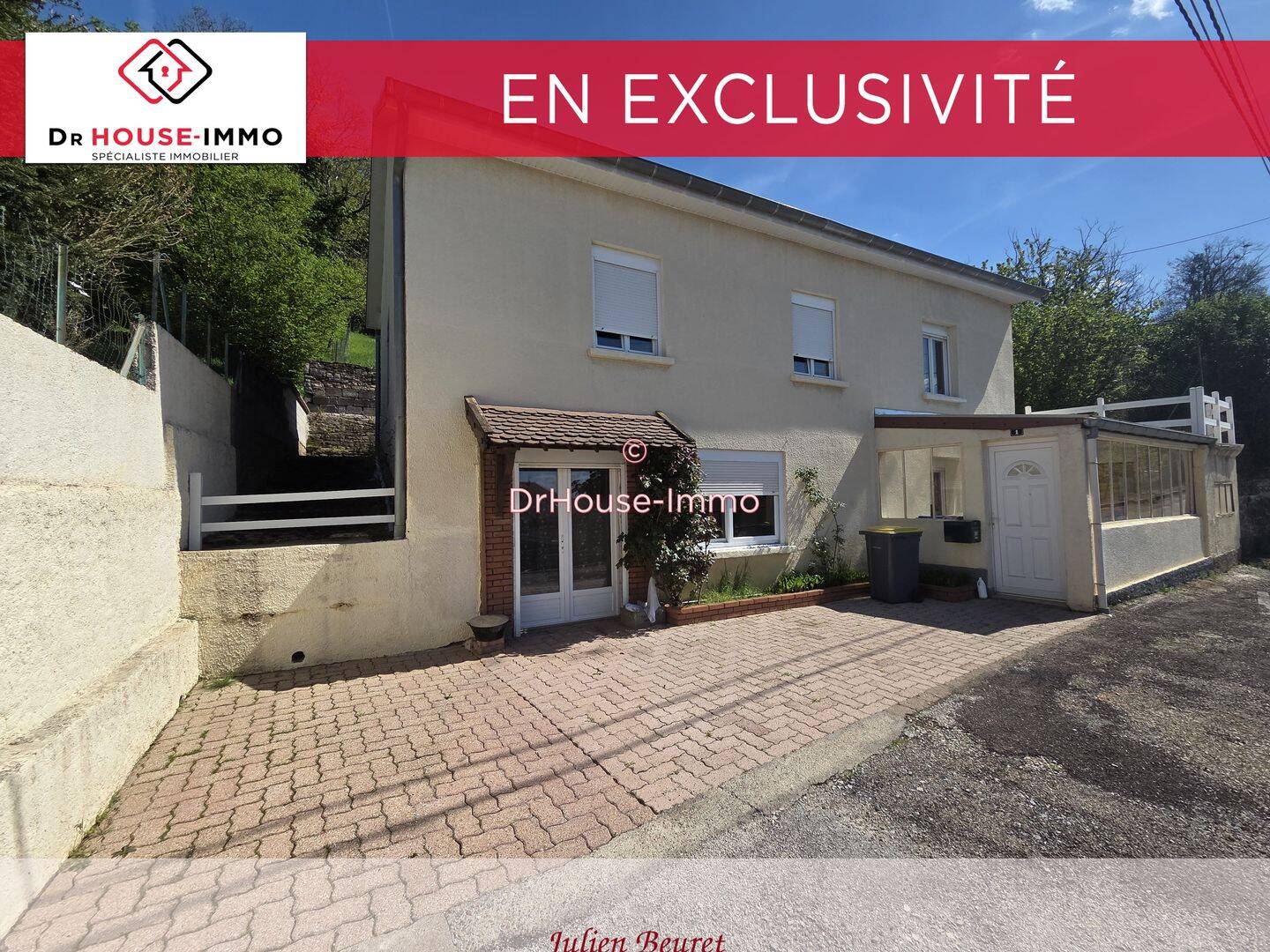 Maison 5 pièces 124 m² · à Rougemont · 124 m² · 125 000 €