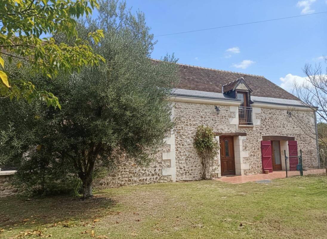 Maison 10 pièces 244 m² · à Mazières-de-Touraine · 244 m² · 450 000 €